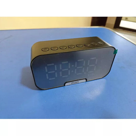 Bluetooth Alarm Clock Speaker with Mirror Display, Dual Alarm, and FM Radio – Rechargeable Battery Powered
